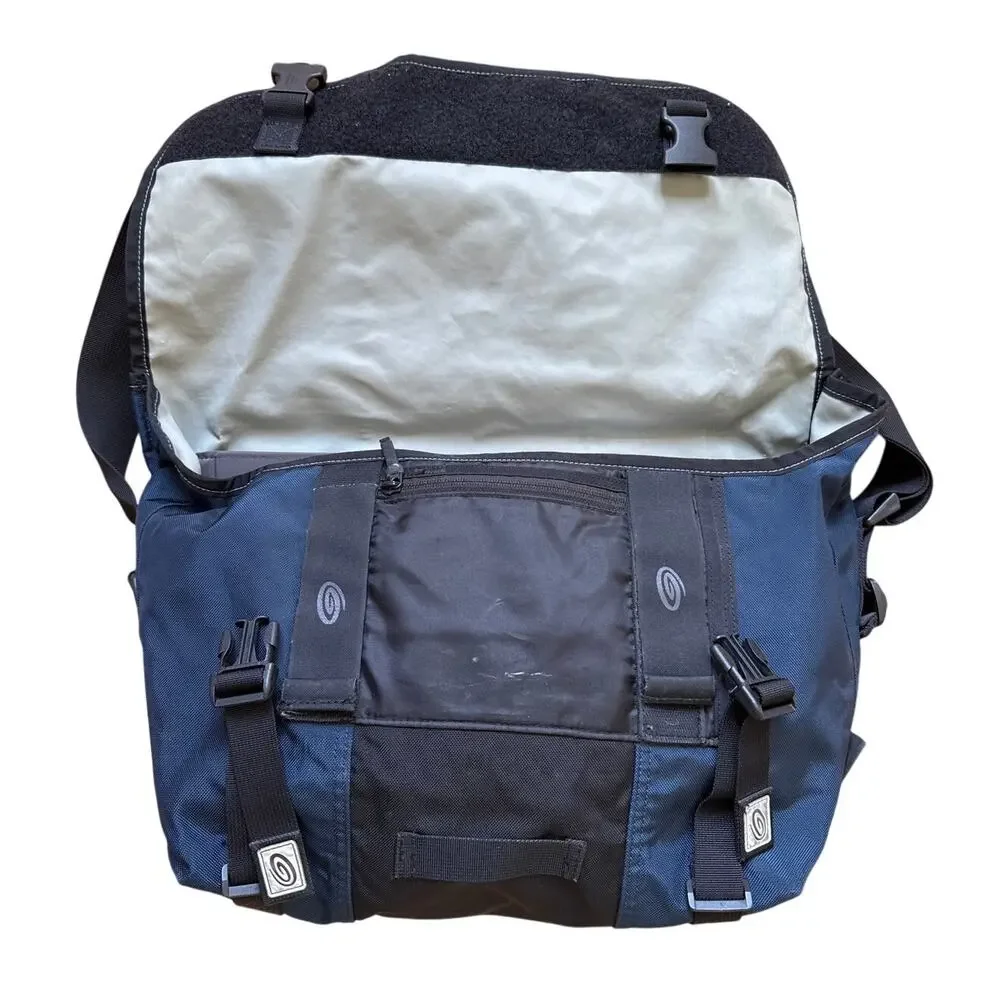Timbuk2 classic messenger